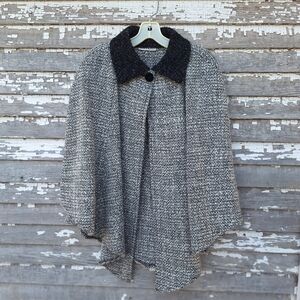 Weave of the Irish Wool Cape Poncho Shawl Wrap